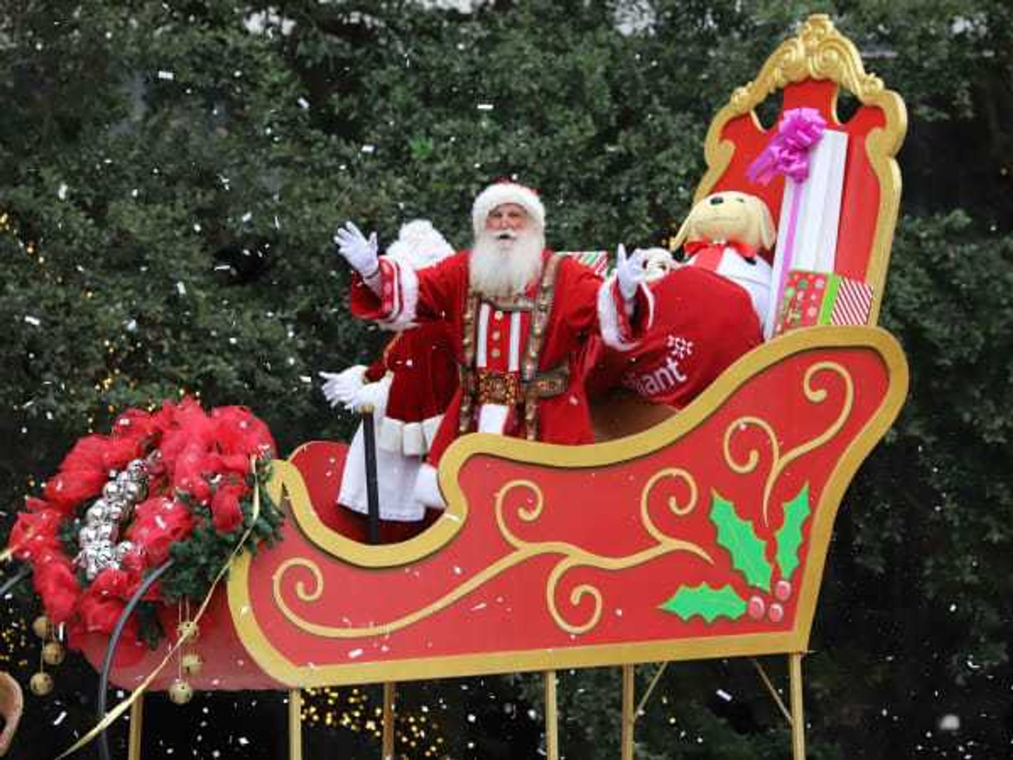 H-E-B Thanksgiving Day Parade Santa Claus