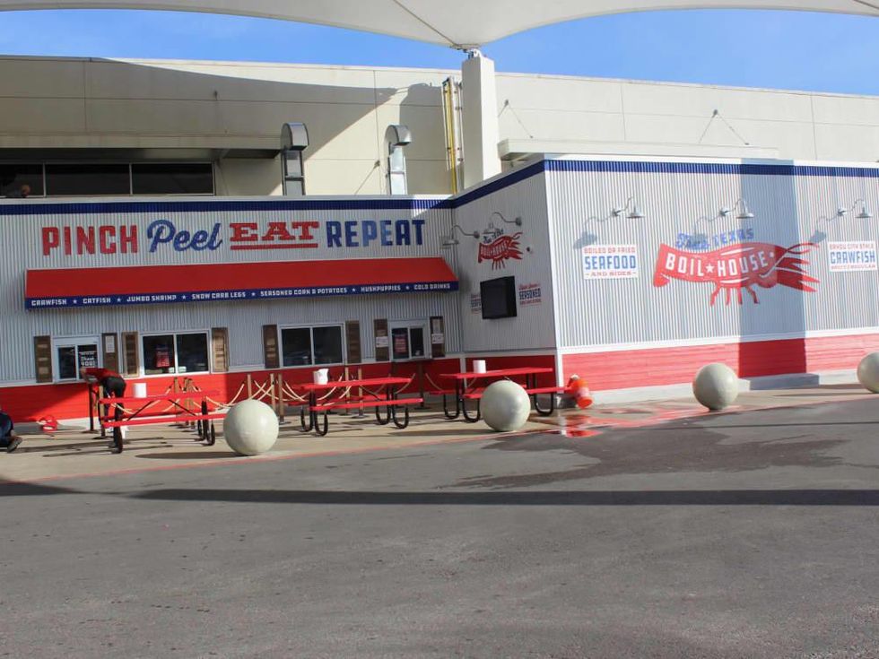 H-E-B True Texas Boil House exterior