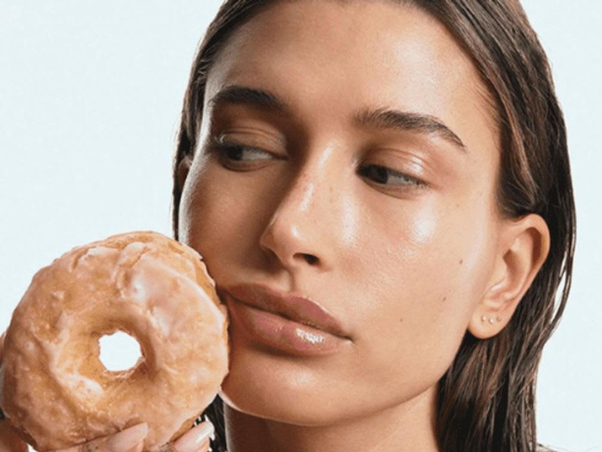 Hailey Bieber glazed donut nails