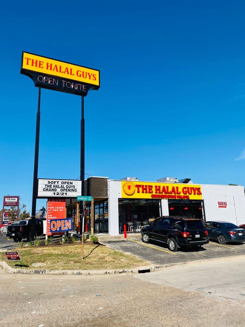Highly anticipated new Halal Guys location in Garden Oaks now open
