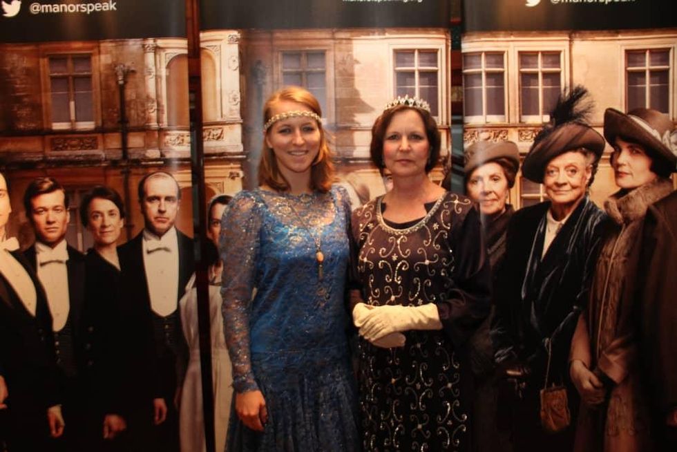 Hannah and Eileen Dyer at Downton Abbey Manor of Speaking sneak preview