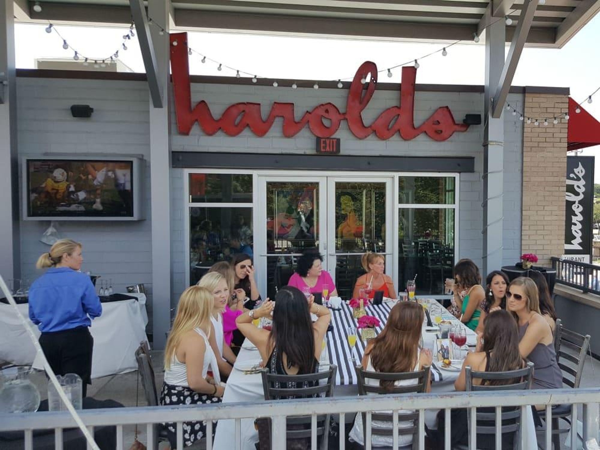 Harold's Restaurant, Bar and Terrace