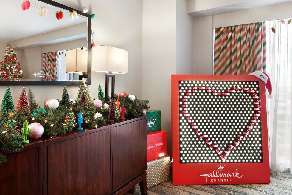 "Haul Out the Holly" suite at the Hilton-Americas Houston