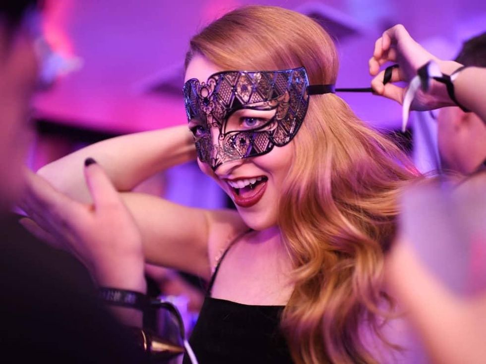 Heart of Fashion Masquerade Ball Bay Berger