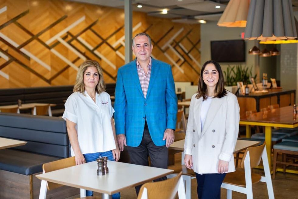 Heartbeet Sue Nowamooz, Ashkan Nowamooz, Nousha Nowamooz