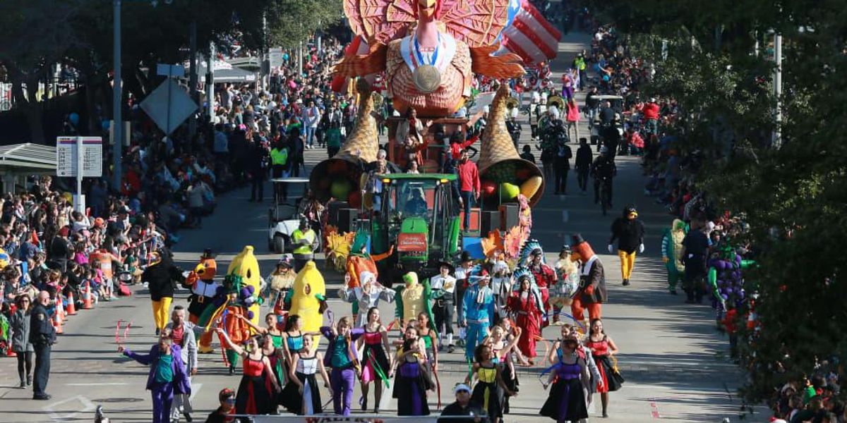 2019 H-E-B Thanksgiving Parade traffic guide: Downtown Houston roads closed  on Wednesday, Thursday
