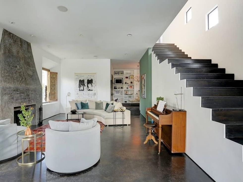 Heights home decorated by Gin Braverman