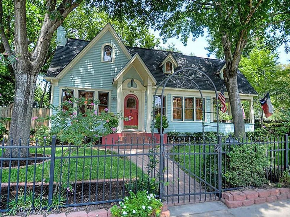 Heights house for sale September 2013 405 Woodland St. double lot