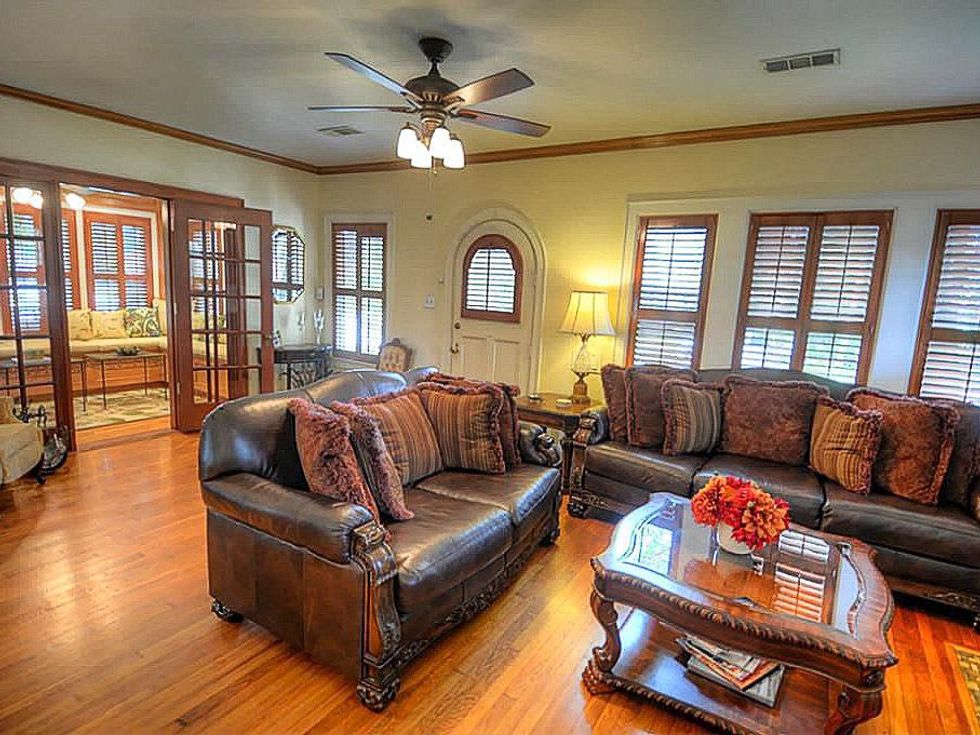 Heights house for sale September 2013 405 Woodland St. living room