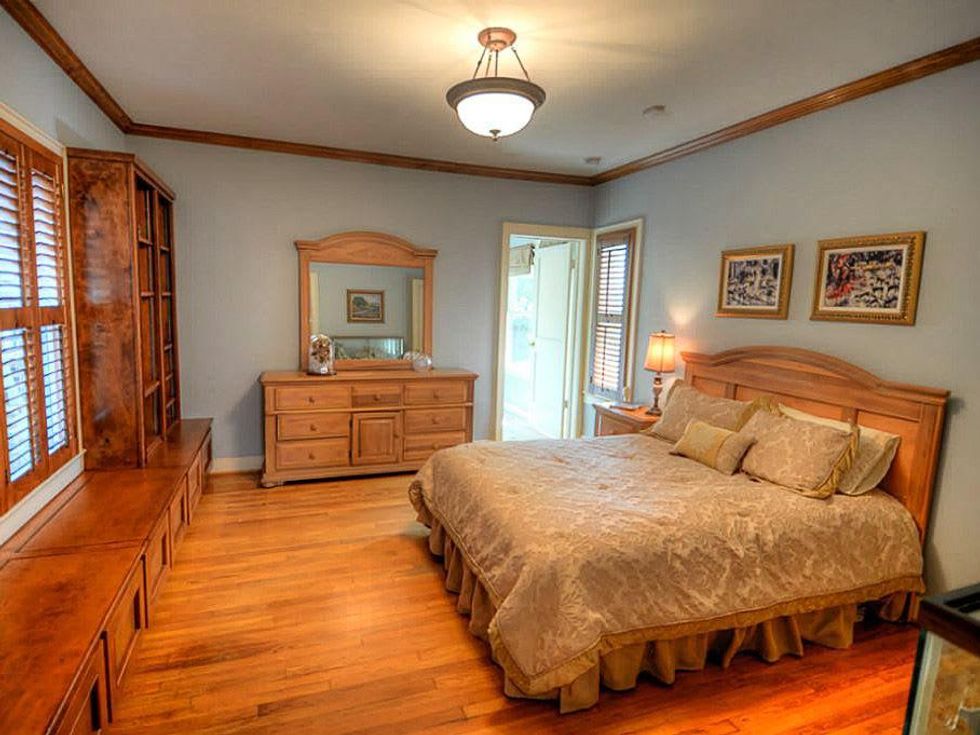 Heights house for sale September 2013 405 Woodland St. master bedroom