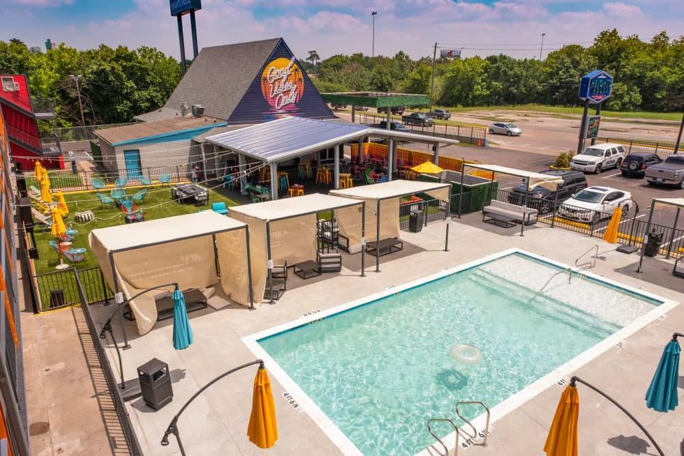 Heights House Hotel pool