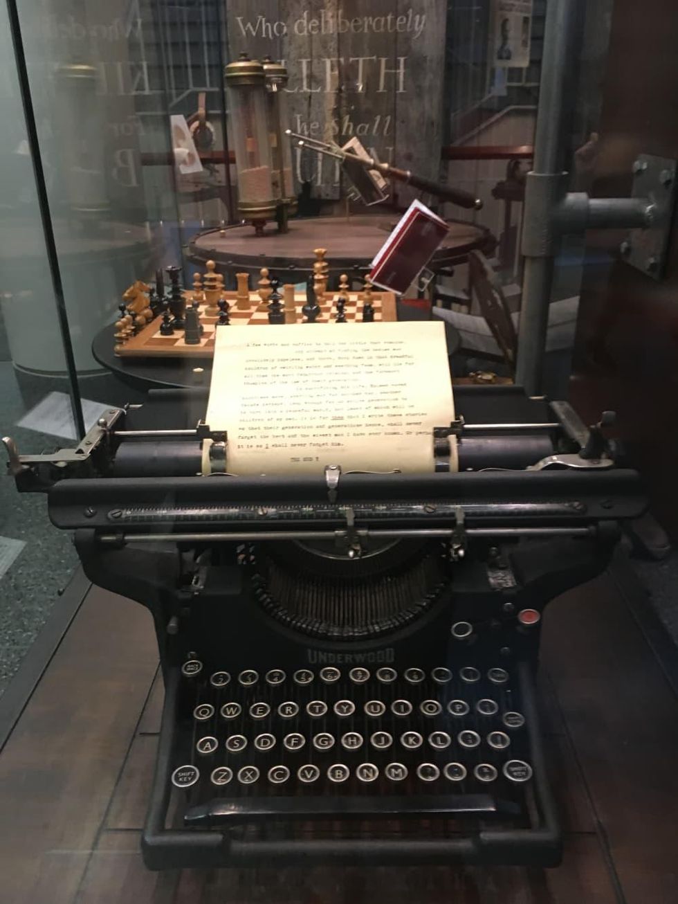 HMNS: International Exhibition of Sherlock Holmes