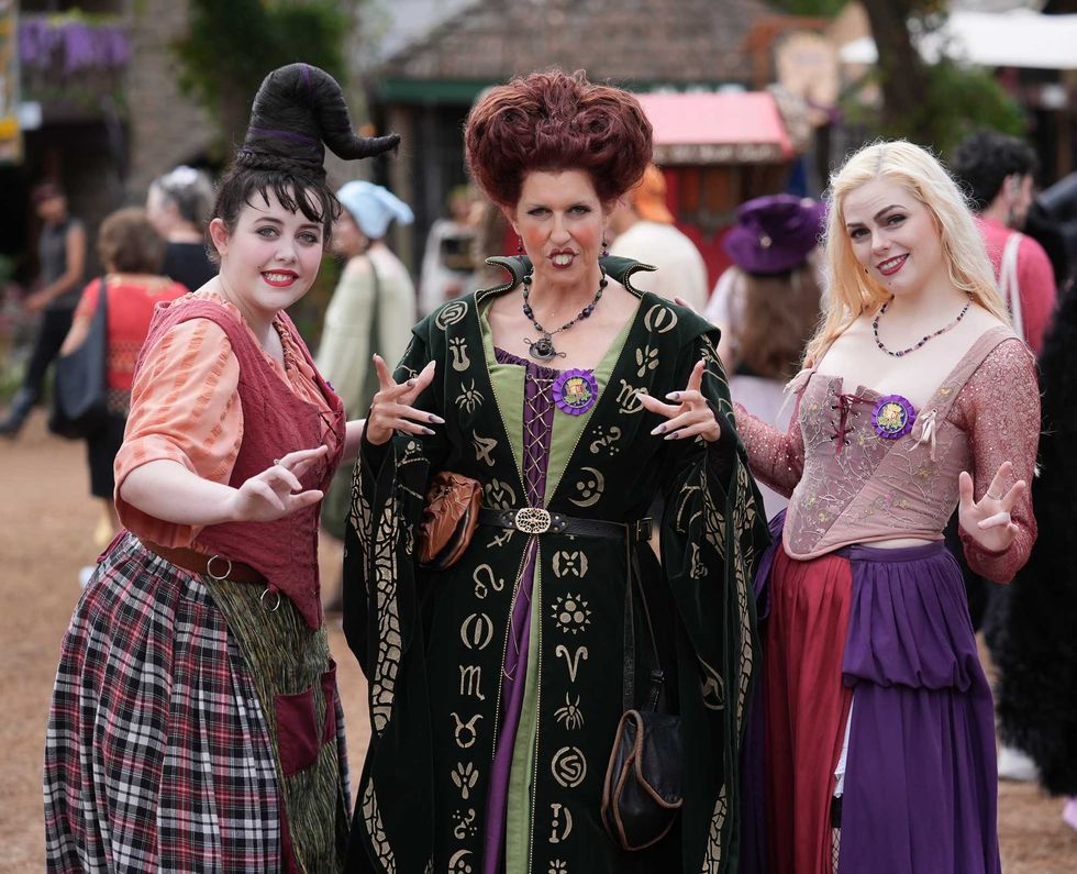 Hocus Pocus Sanderson Sisters Texas Renaissance Festival
