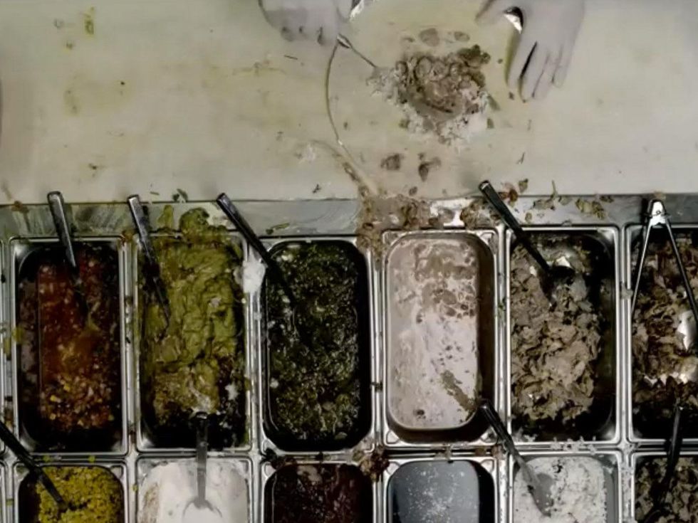 Hooters, Chipotle, commercial, February 2013