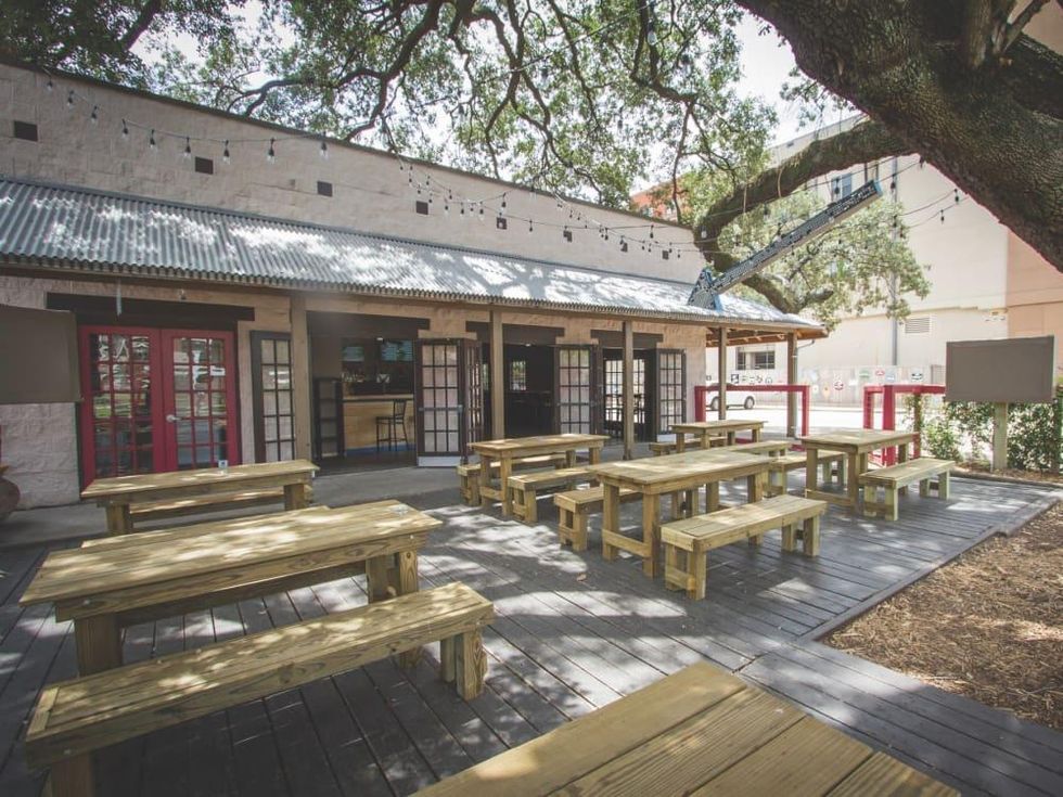 Hops Meet Barley patio