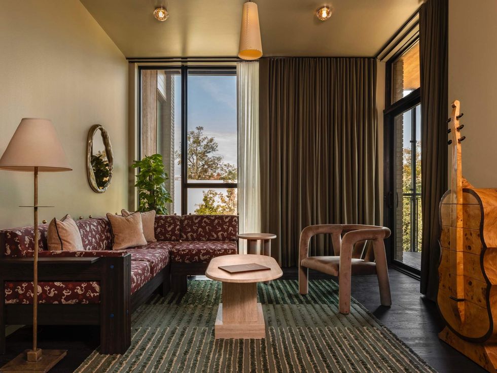 Hotel Saint Augustine suite sitting area