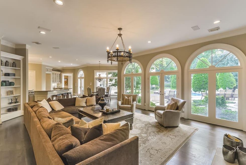 HOU_3 Crestwood Estates