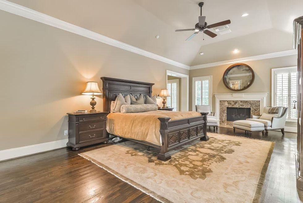 HOU_3 Crestwood Estates