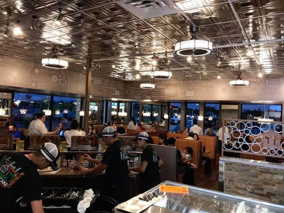 House of Pies Fuqua interior