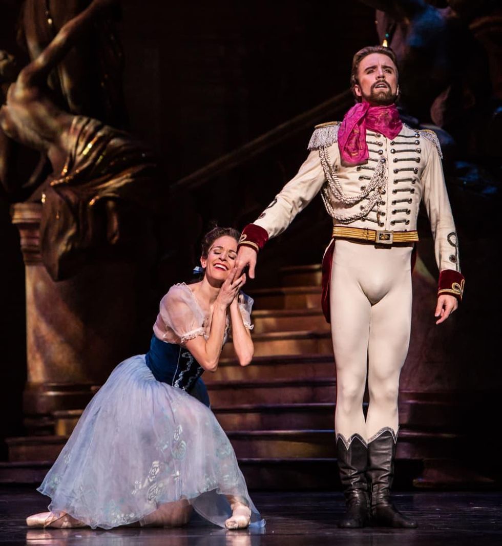 Housto Ballet, The Merry Widow: Mireille Hassenboehler, Linnar Looris