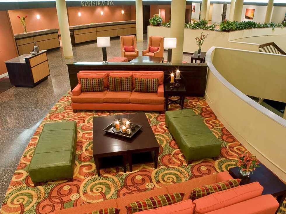 Houston Airport Marriott at George Bush Intercontinental Airport lobby