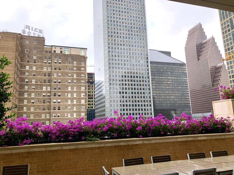 Houston, Aris Market Square, December 2017, view from the pool deck