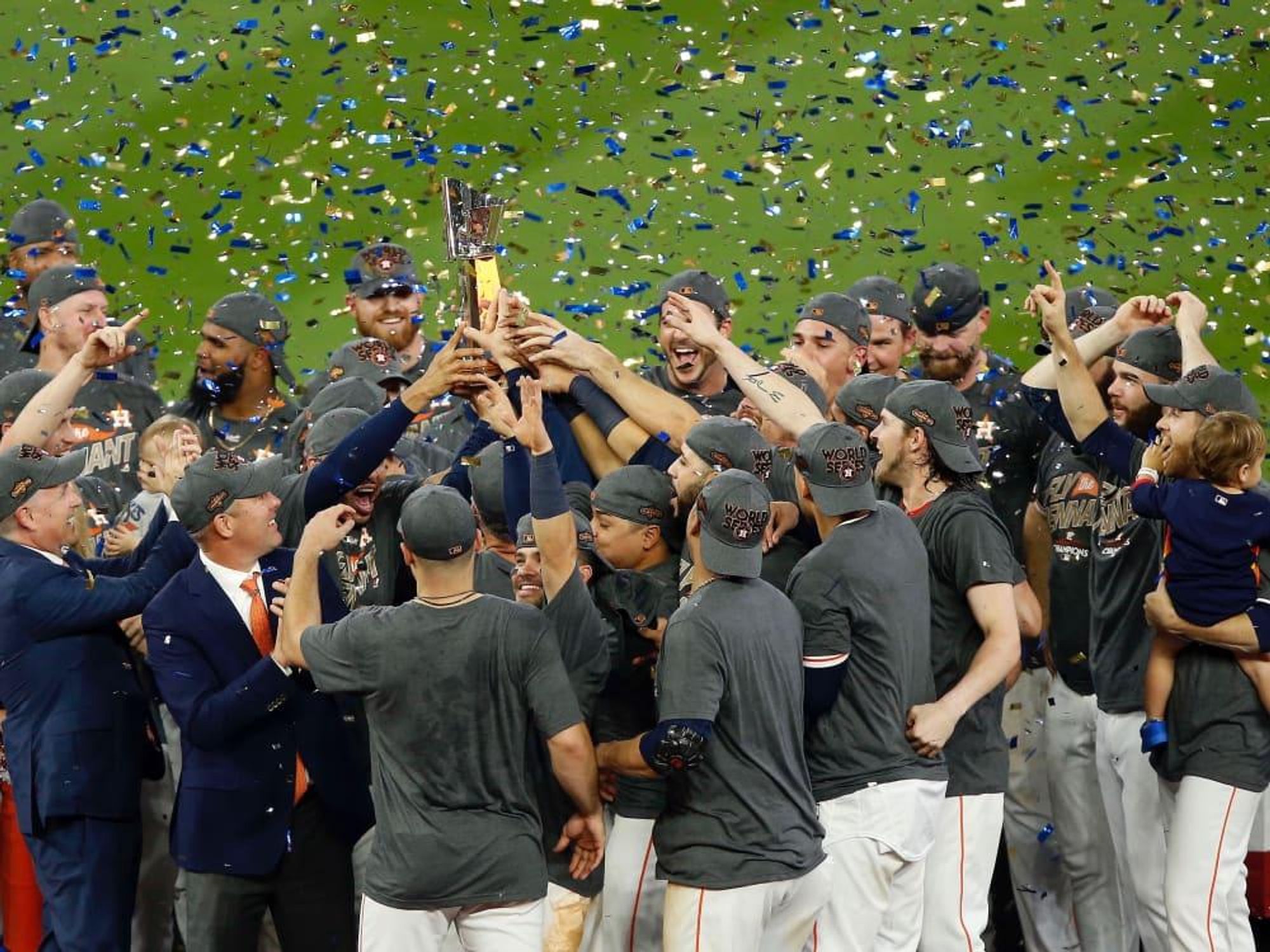 Houston Astros celebrate after defeating the New York Yankees in ALCS