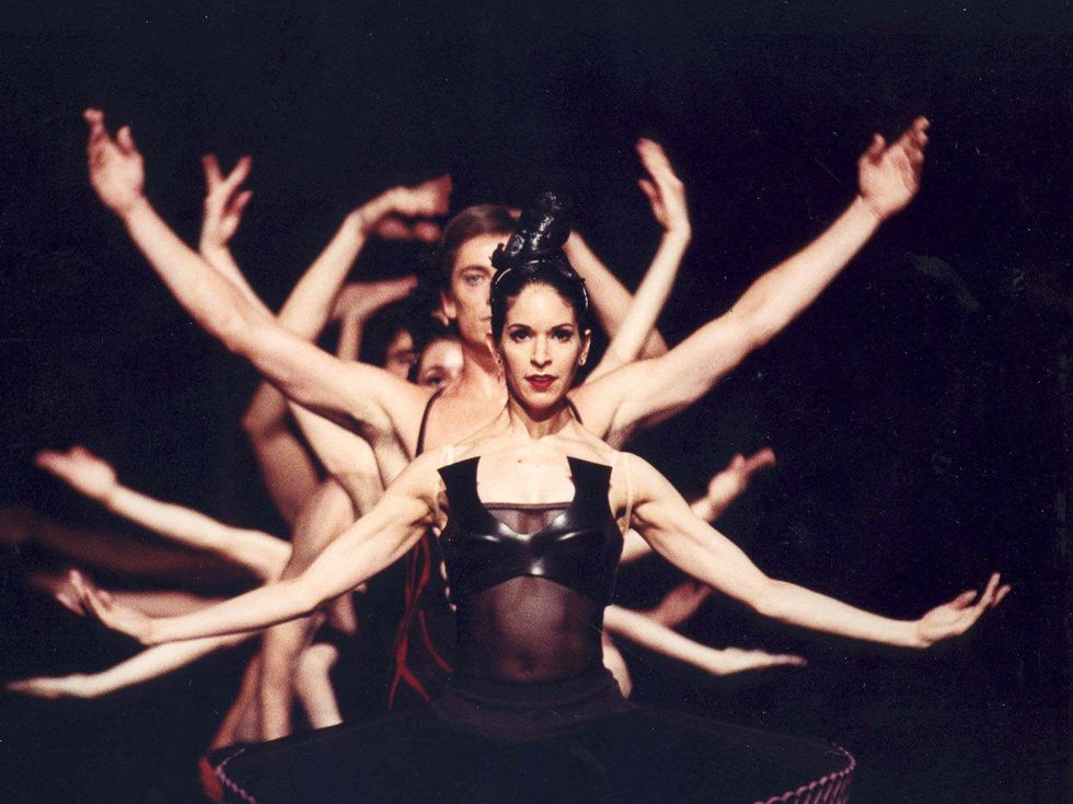 Houston Ballet Mireille Hassenboehler and artists of the Houston Ballet in Divergence choreographed by Stanton Welch