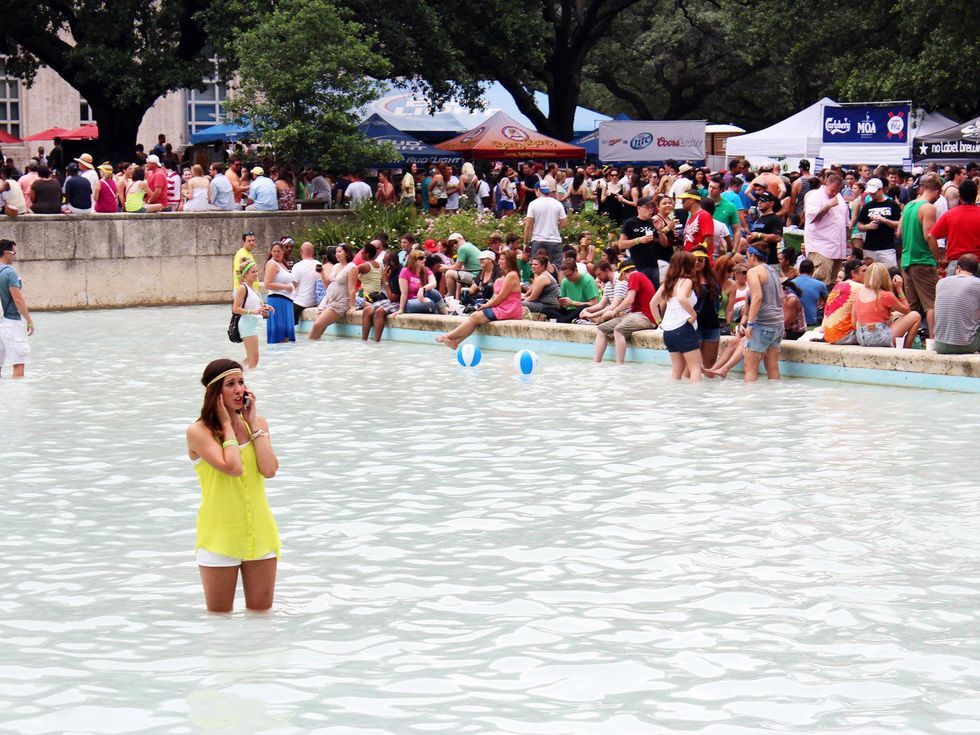 Houston Beer Festival June 2013 crowd venue girl in fountain