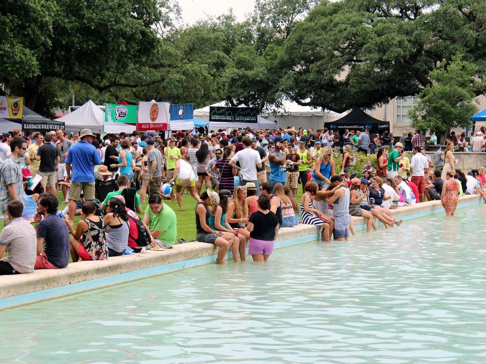 Houston Beer Festival June 2013 crowd venue reflection pool