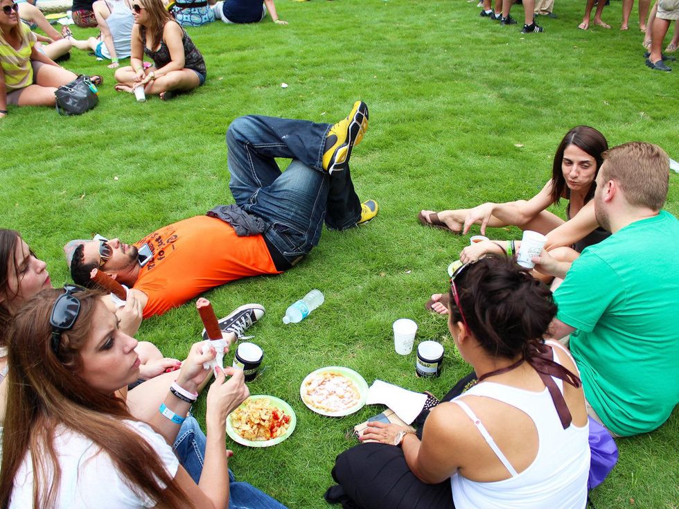 Houston Beer Festival June 2013 people eating on lawn