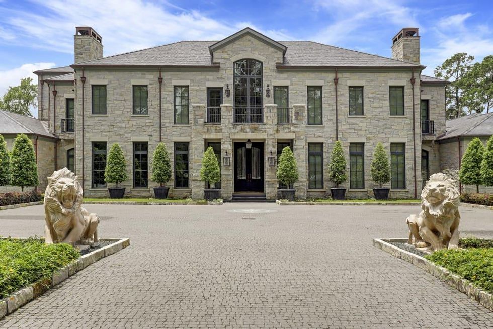 Houston, Buckingham 527, June 2015, Exterior 2