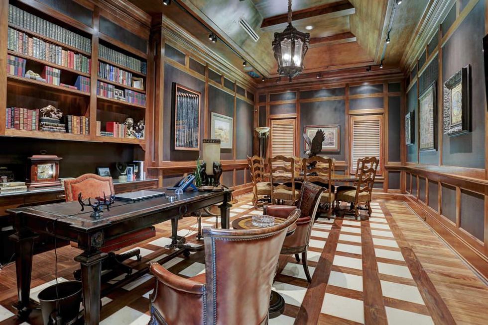 Houston, Buckingham 527, June 2015, Study