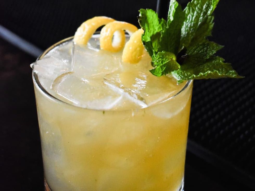 Houston, Chapman and Kirby, happy hour, Kirby Drive cocktail