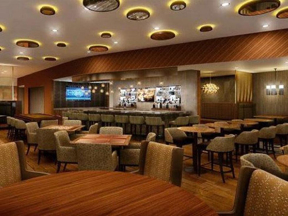 Houston Club, remodel, Allen's Landing, bar, January 2013