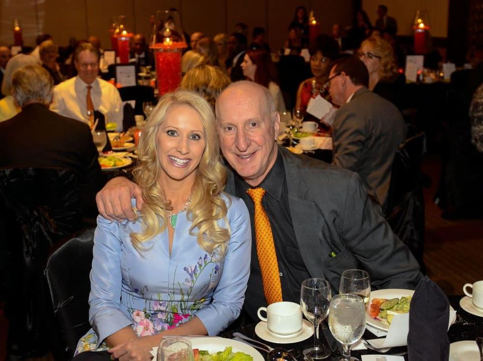 Houston, Crime Stoppers of Houston gala, Nov. 2016, Laurie Khron, Tracy Khron