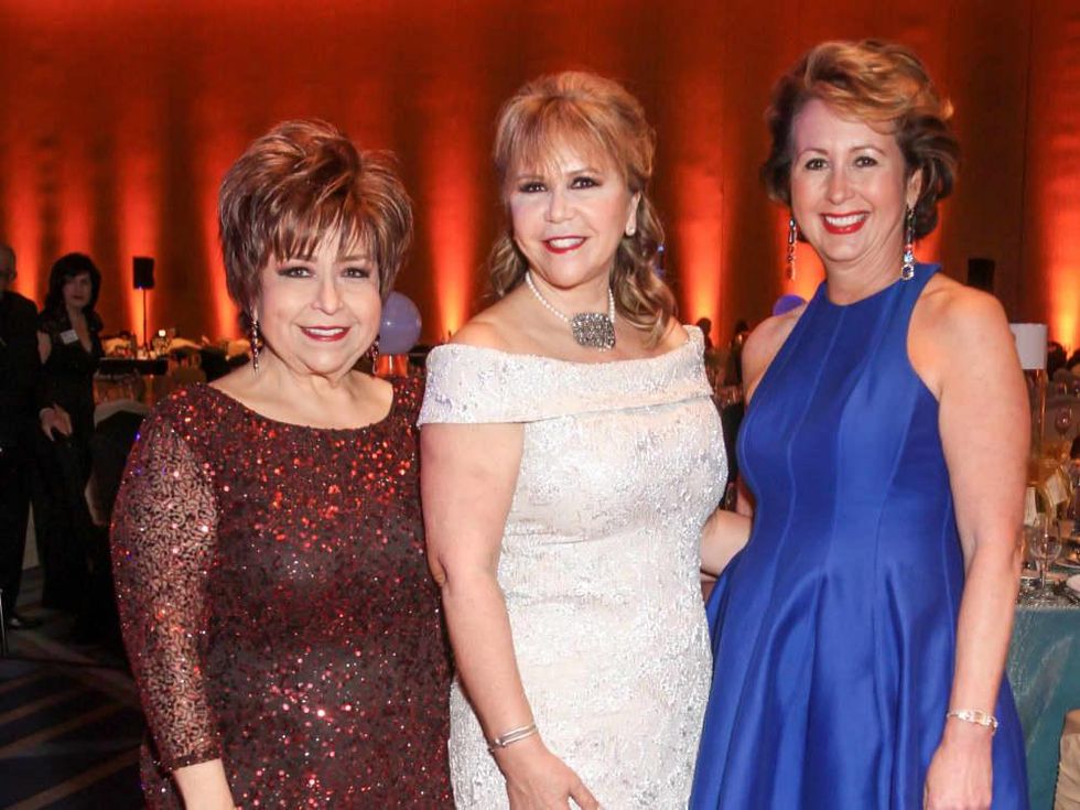Houston, Cristo Rey Jesuit College Preparatory HS gala, Jan 2017, Trini Mendenhall, Cyndy Garza Roberts, Ileana Trevino