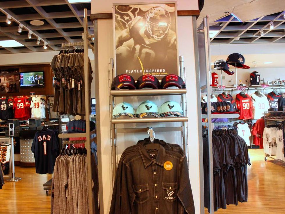 Houston, DeAndre Hopkins, October 2015, long sleeve shirt