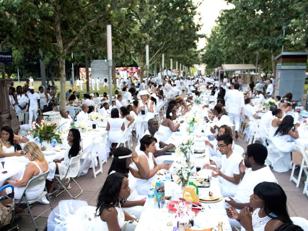 Très chic picnic with allwhite dress code takes over downtown park as