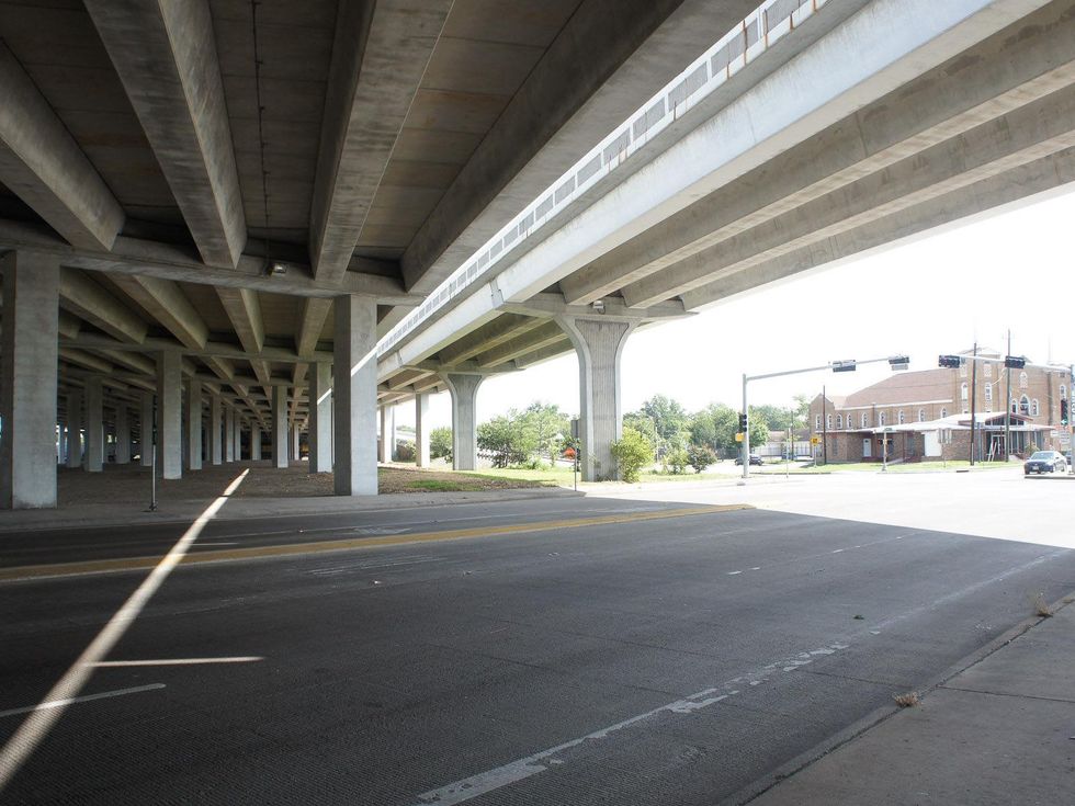 Houston dog attack site in Fifth Ward underpass July 2013