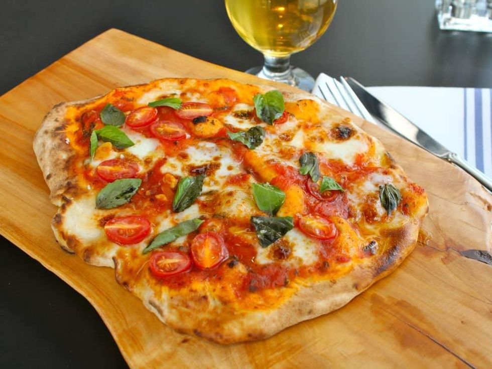 Houston, Fieldings Kitchen + Bar, July 2015, pizza