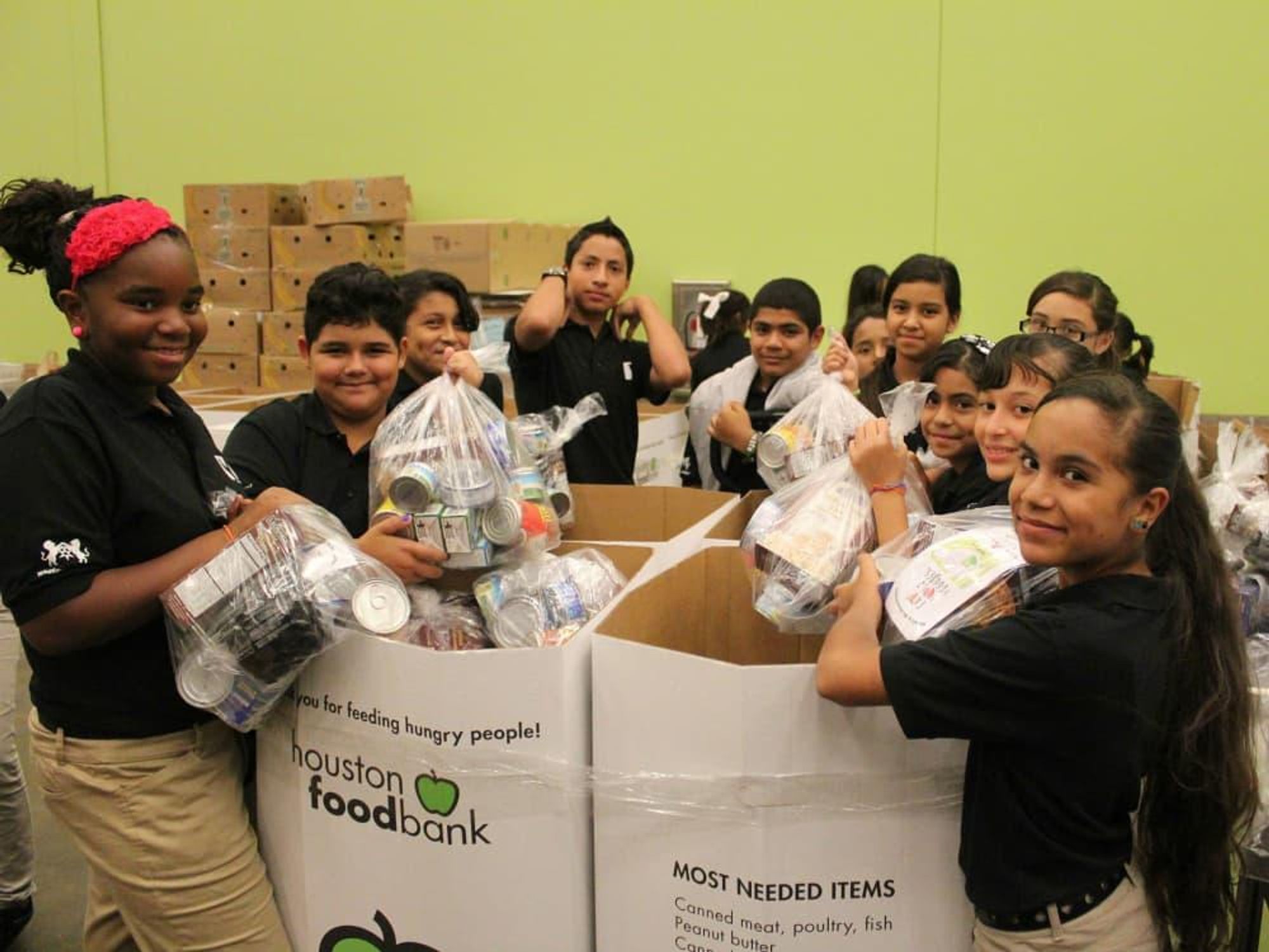 Houston Food Bank volunteers