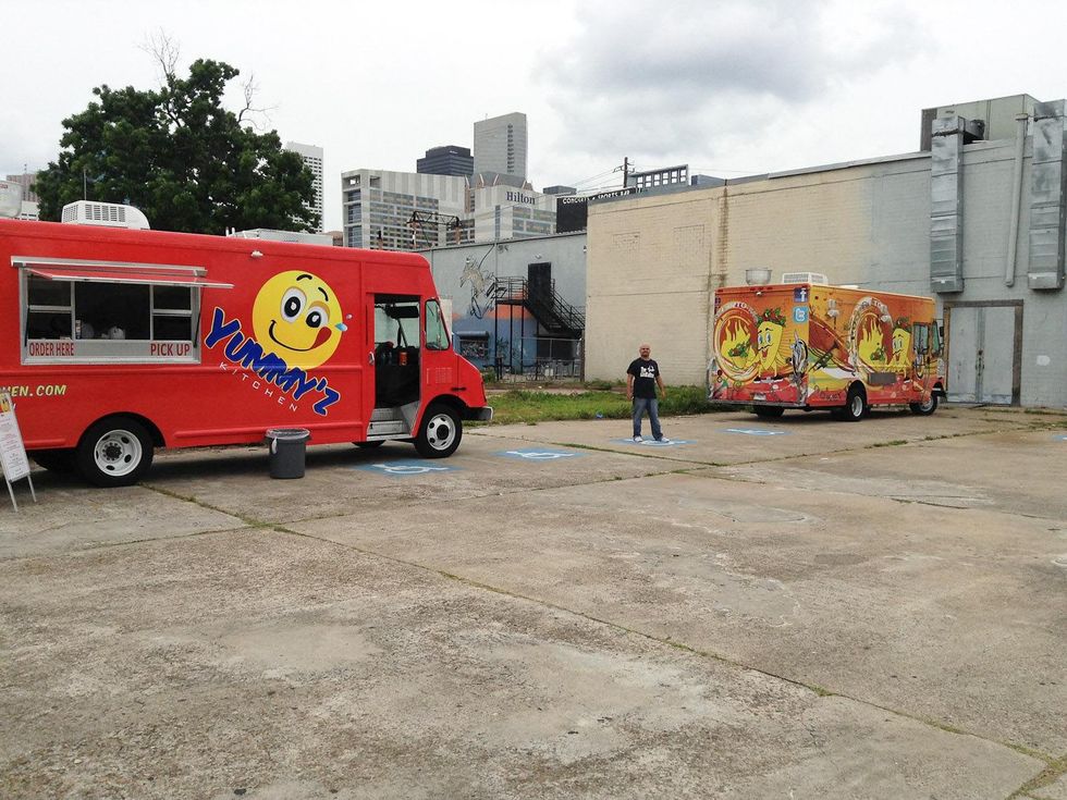Houston Food Park food truck park Yummy'z food truck