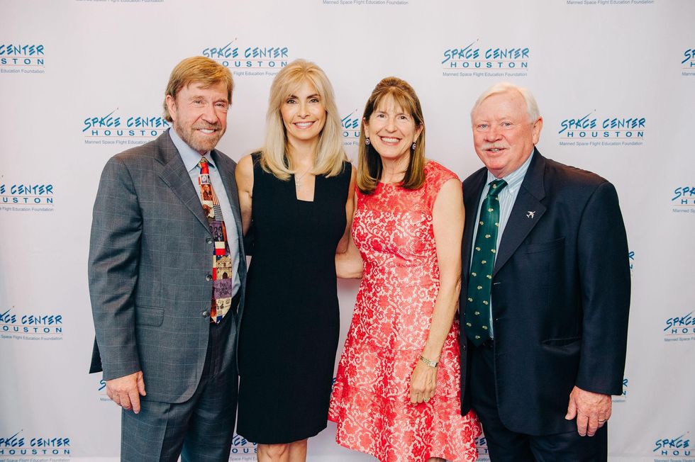 Houston, Galaxy Gala Space Center, May 2015, Gena and Chuck Norris, Susie and Pat Cunningham