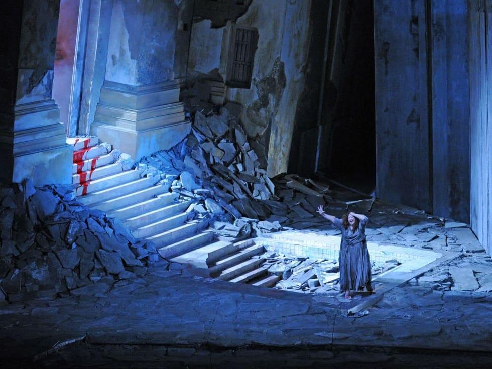 Houston Grand Opera presents Elektra