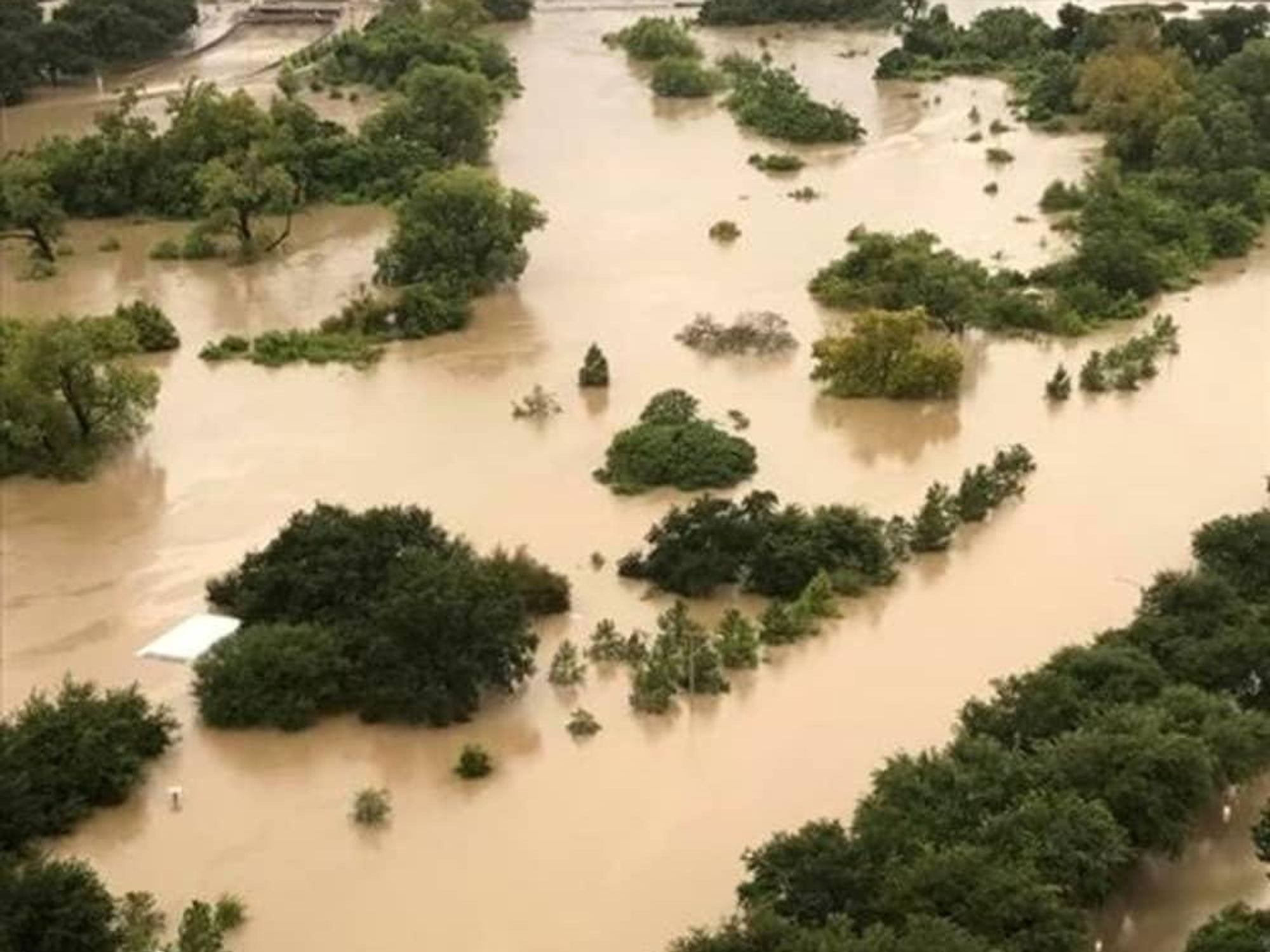 Houston, Hurricane Harvey, flood photos, Allen Parkway