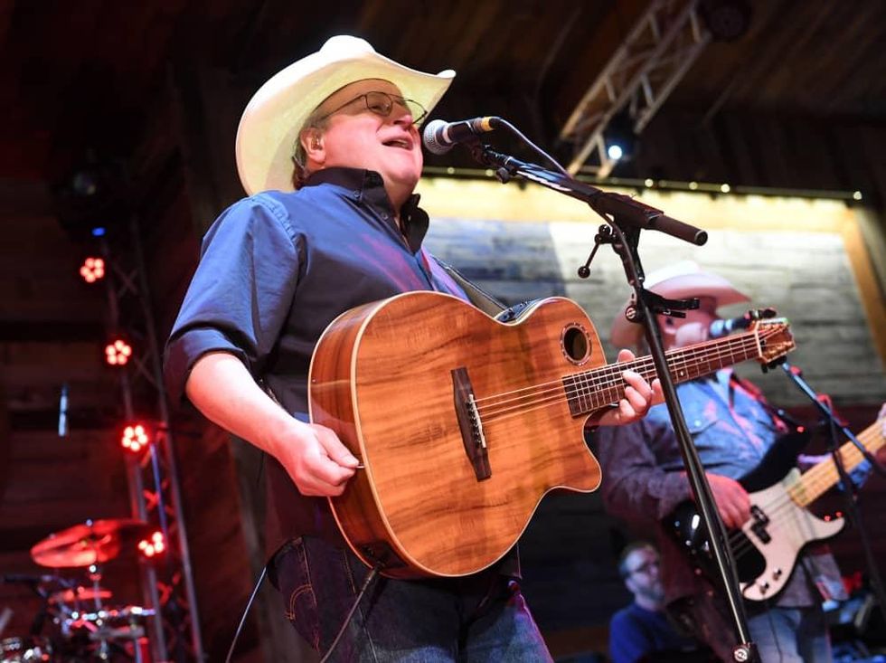Houston, Kick Up Your Boots for Kids event, February 2018, Mark Chesnutt