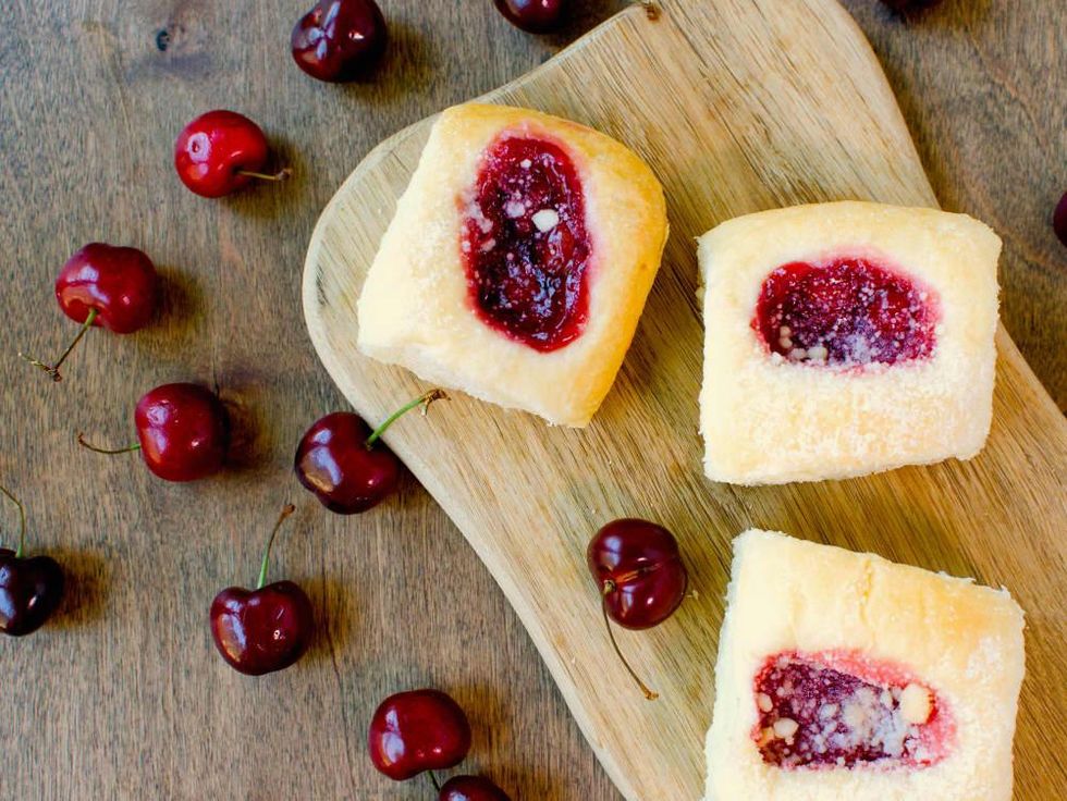 Houston, Kolache Shoppe The Heights, June 2017, cherry kolaches