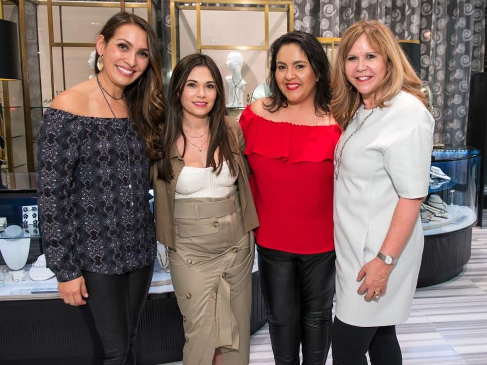 Houston, Latin Women's Initiative Fashion Show and Luncheon, feb 2017, Julie Applewhite, Michele Leal, Susie Molina, Cyndy Garza Roberts