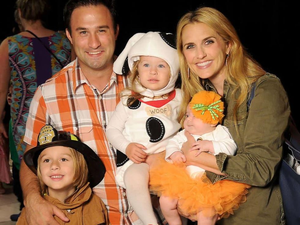 Houston, MD Anderson Children\u2019s Cancer Hospital Halloween Spooktacular, Oct. 2016, Dave Santamaria and Laine Santamaria with children Mac Santamaria, Edie Santamaria, and Annie Santamaria